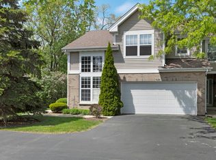 920 Willow St, Itasca, IL 60143