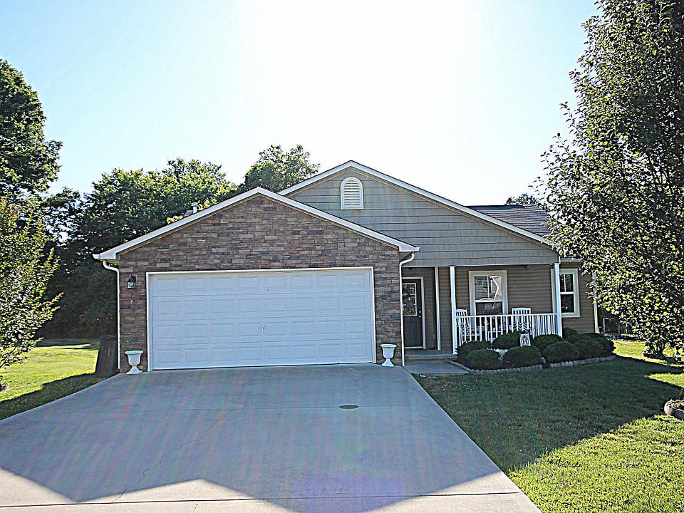 1st image of 1223 Swan Pond Ln