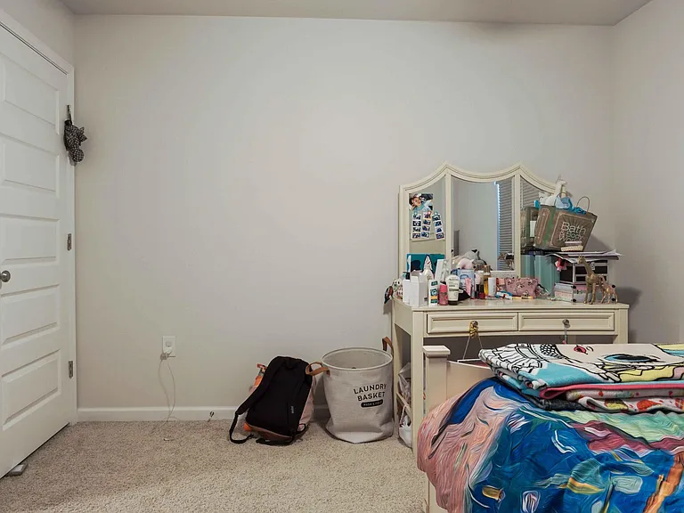 4028 Brighton Blvd — Photo 6