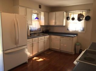 10422 W Lancaster Ave, Milwaukee, WI 53225