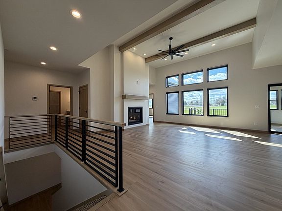 5th image of 7687 Stonecrop Way