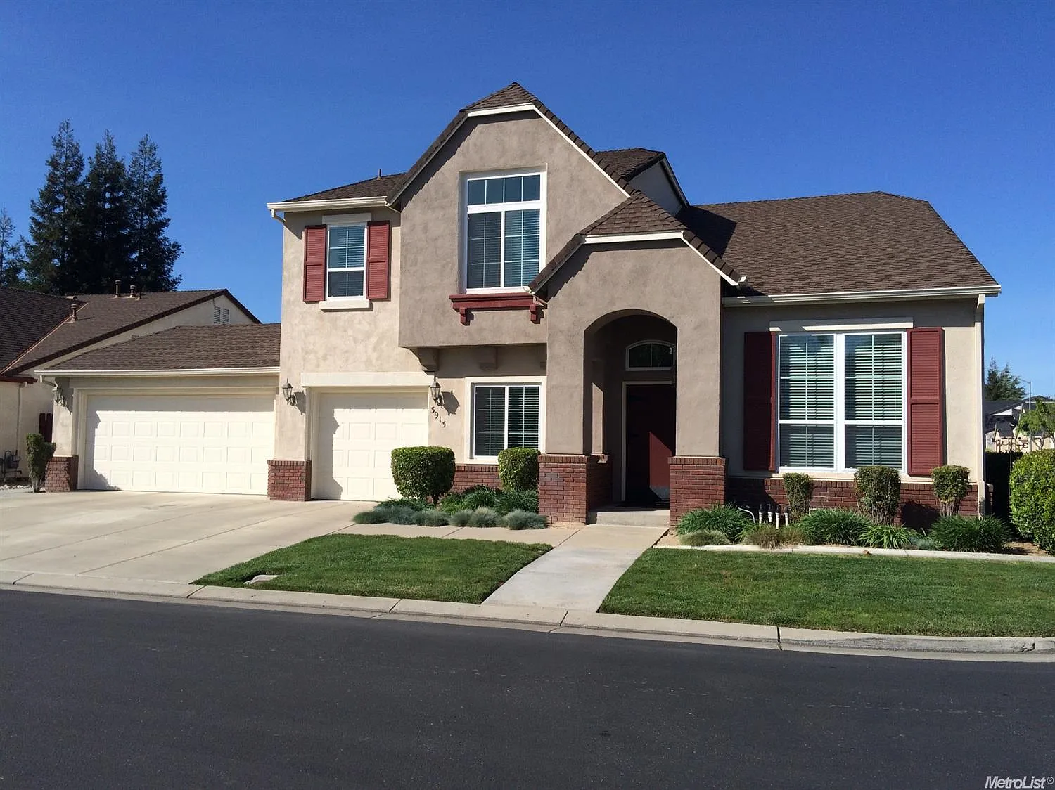 3913 Eton Ln photo 1