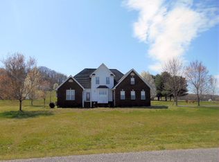 623 Tyson Dr, Kingston, TN 37763