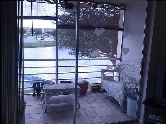 4th image of 8600 Sunrise Lakes Blvd APT 202