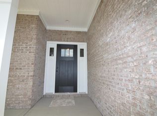 1933 Covington Dr, Lexington, KY 40509