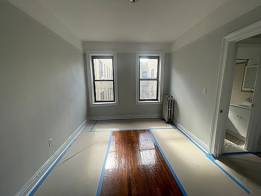 4th image of 30-02 Broadway #44