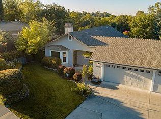 11473 Wales Dr, Redding, CA 96003
