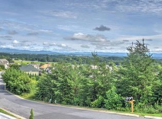 137 Climbing Aster Way, Asheville, NC 28806