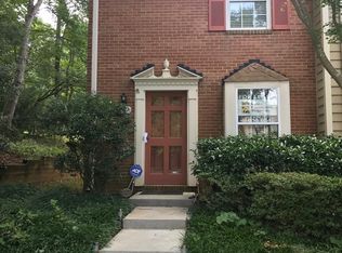 2747 Cottage Pl, Greensboro, NC 27455