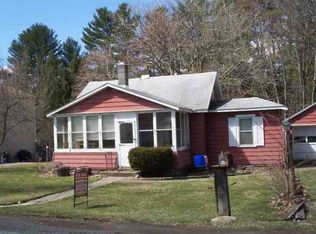 35 Rustic Bridge Rd, Rexford, NY 12148