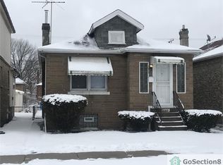 10317 S Bensley Ave, Chicago, IL