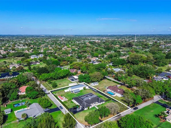 5431 SW 109th Ave, Davie, FL 33328