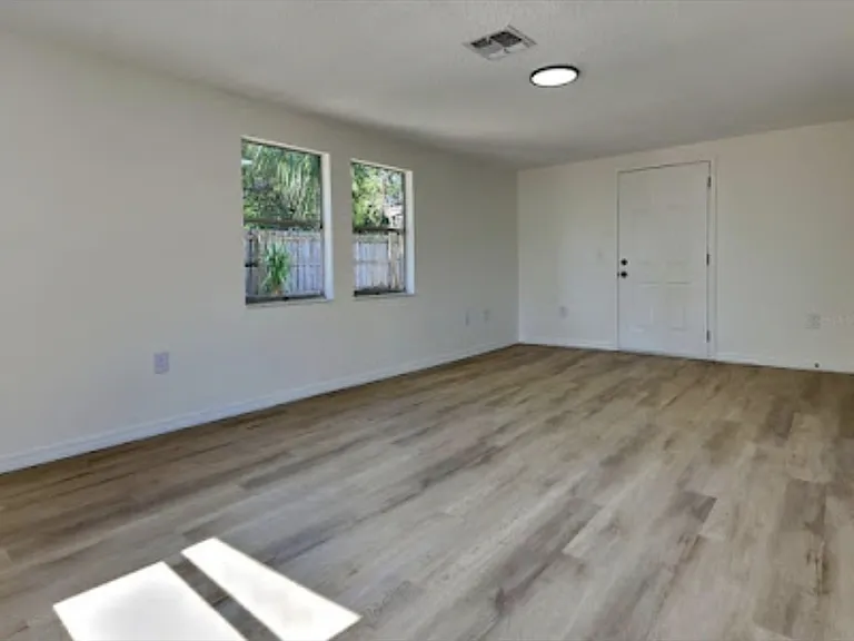 1868 E Cooper Dr — Photo 22