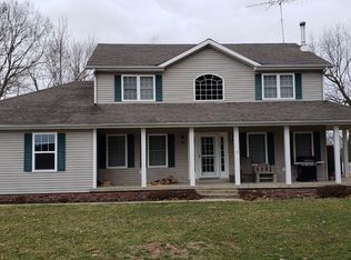 2260 N Portland Arch Rd, Covington, IN 47932