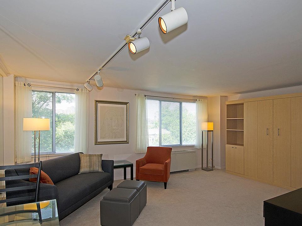 1st image of 1200 N Nash St APT 509