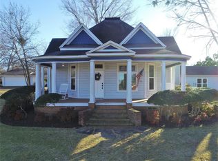 713 Main St W, Mount Vernon, TX 75457
