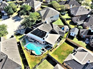 9807 Darby Mill Ln, Houston, TX 77095