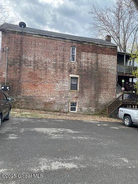 3rd image of 339 9th Street