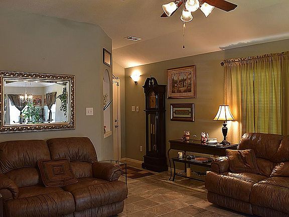 4th image of 6110 Lovage Ave