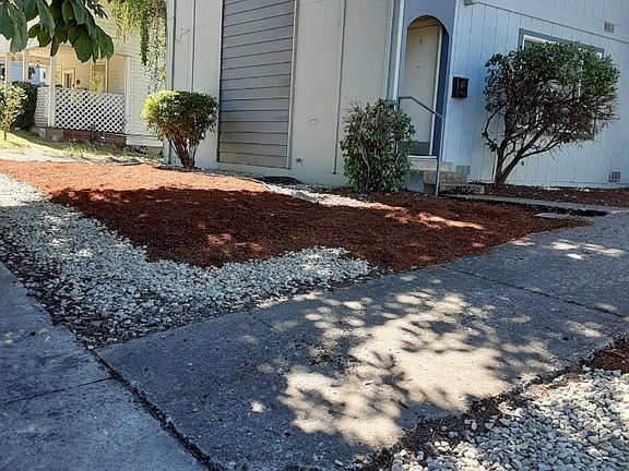 2nd image of 1030 SE Main St #8