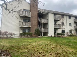 1317 Ravencrest Dr E, Plainsboro, NJ 08536