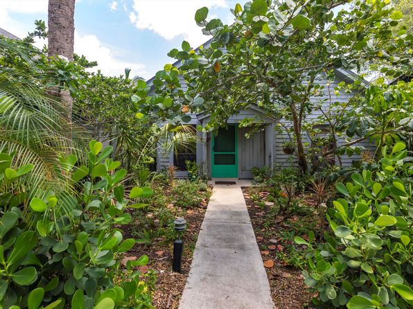 1323 Solana Rd #2