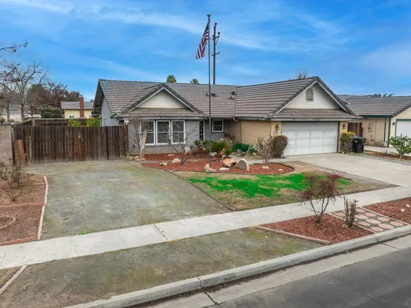 296 Devon Dr, Lemoore, CA 93245