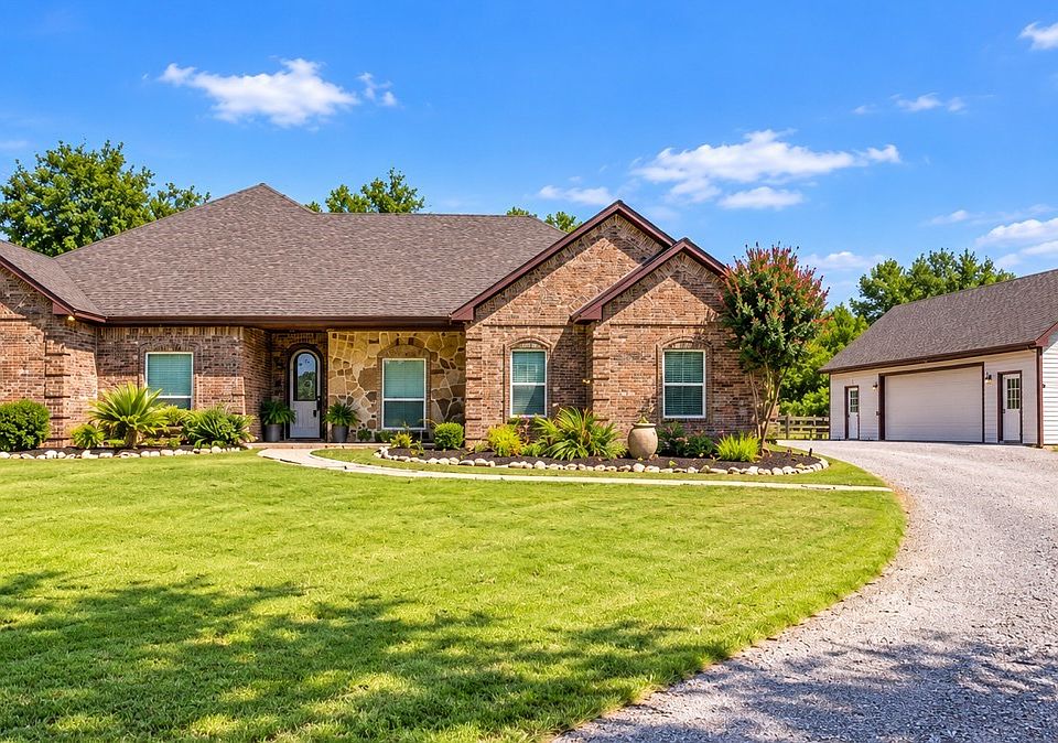 1st image of 1000 Ridgeway Ct