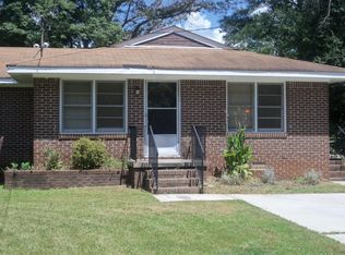 8233 Lakeview Dr SW, Covington, GA 30014