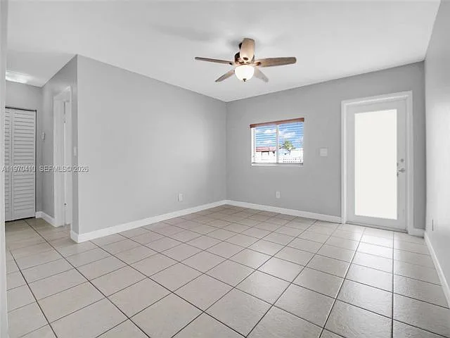 11740 SW 182nd Ter — Photo 16