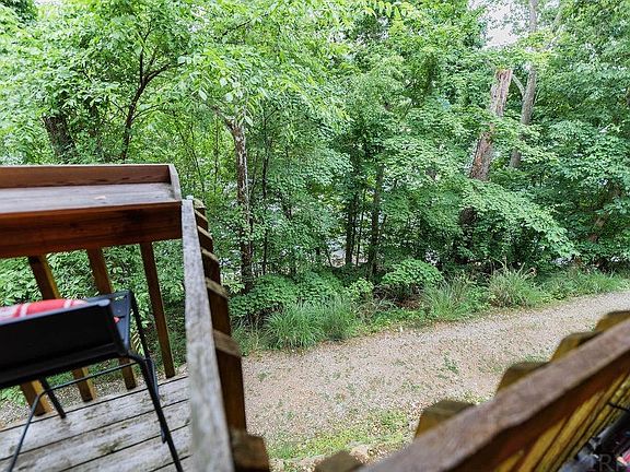 2nd image of 9363 S Pointe Lasalles Dr #24
