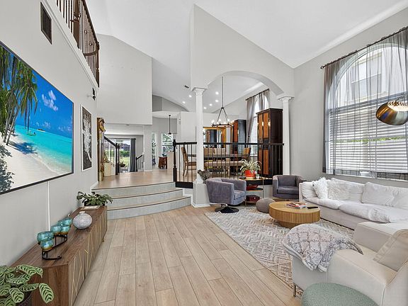 4th image of 2035 Reston Circle