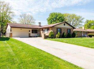 1215 Saling Dr, Columbus, OH 43229