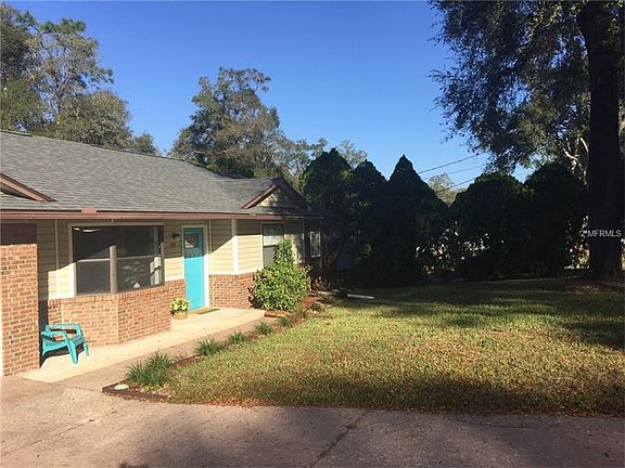 3rd image of 618 1st Ave