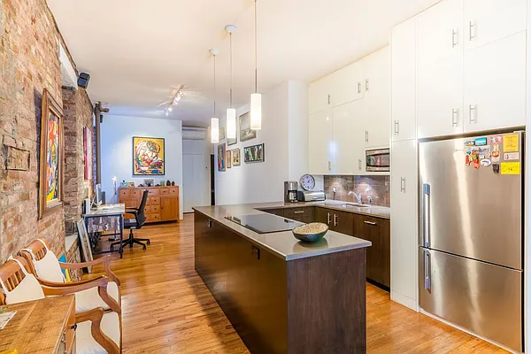 Rented by Compass | media 12