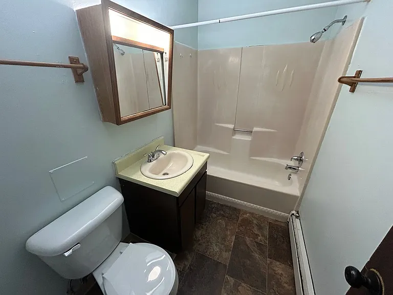60 Bluemound Ct — Photo 14