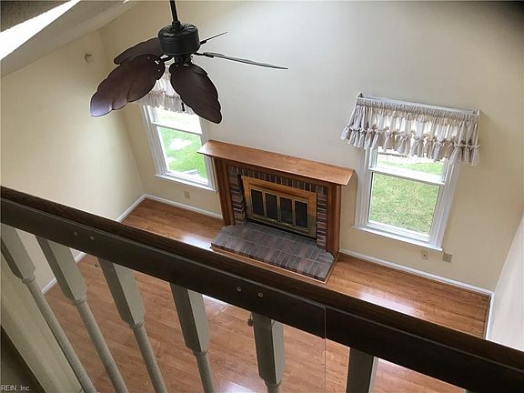 5th image of 1429 Collingswood Trl