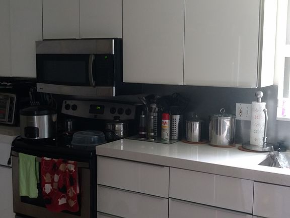 5th image of 3938 Estepona Avenue # One Floor