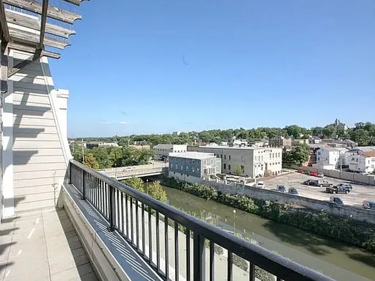 345 Front St #2410 — Photo 3
