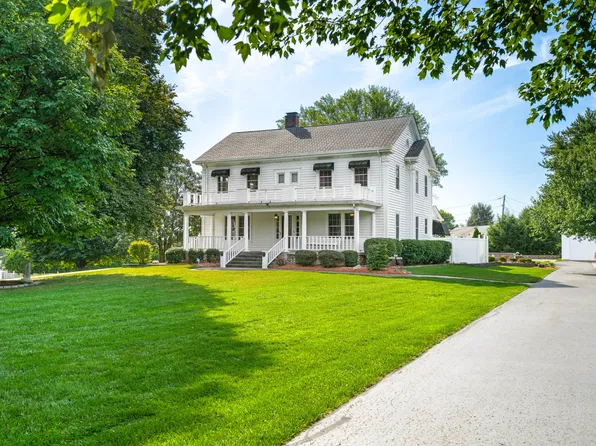 1051 W 6th St, Seymour, IN 47274