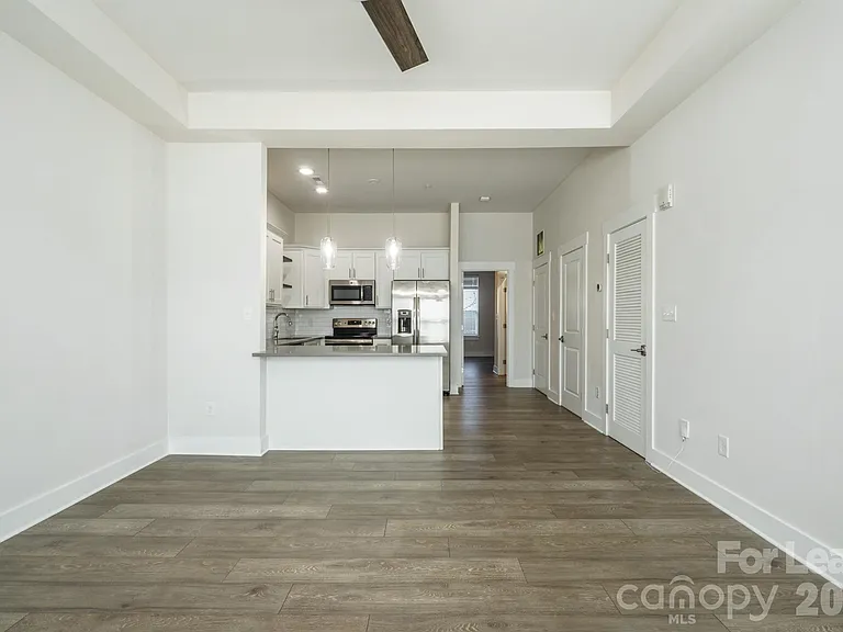 935 McAlway Rd — Photo 6