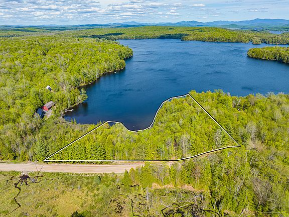 3rd image of 49 Gull Pond Rd