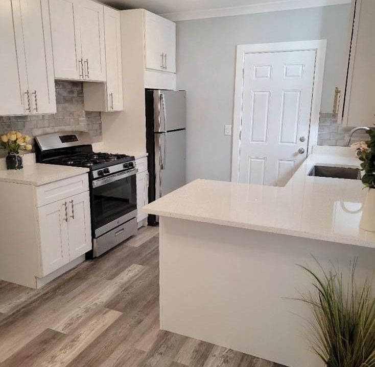 1st image of 2131 W Giddings St #10C