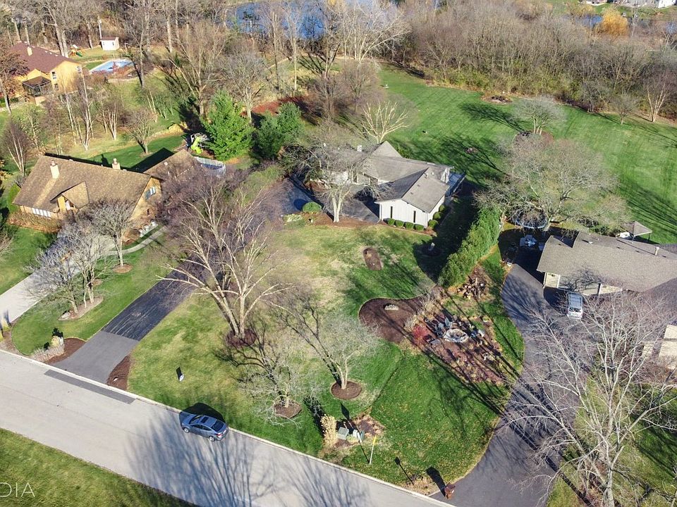 1st image of 19707 Woodside Dr