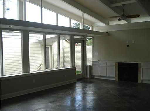 2nd image of 300 Walker St