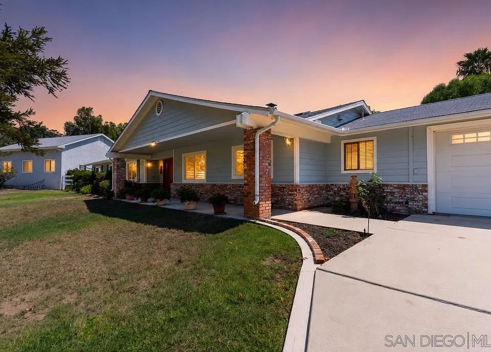 1st image of 1044 Capra Way