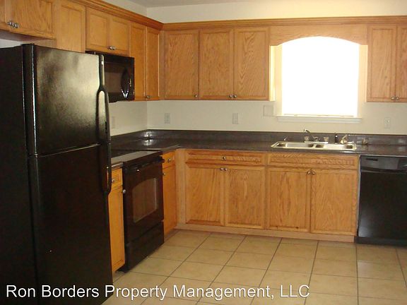 2nd image of 1714 Almond Tree Pl #B