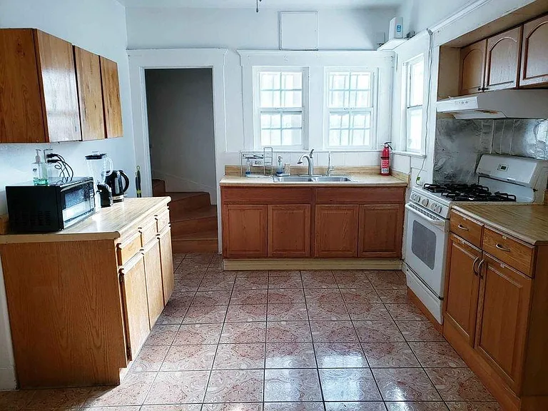 2703 Dalton Ave #T2 — Photo 10