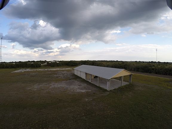 5th image of 3920 Edisto Dr