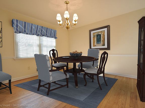Formal Dining